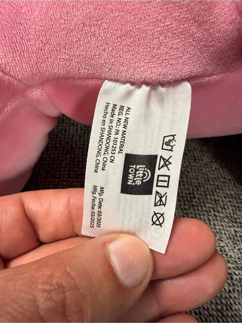 Aldi Little Town Pink Axolotl Hand Warmer Cuddle Plush Pillow - Picture 5 of 5